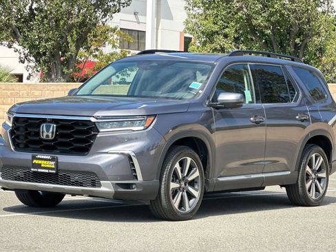 Certified 2023 Honda Pilot Elite image 8