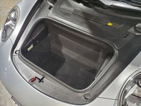 Used 2015 Porsche 911 Carrera RWD image 48