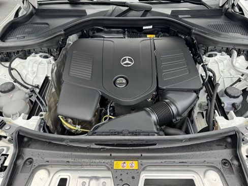 Used 2026 Mercedes-Benz GLC 300 4MATIC image 10