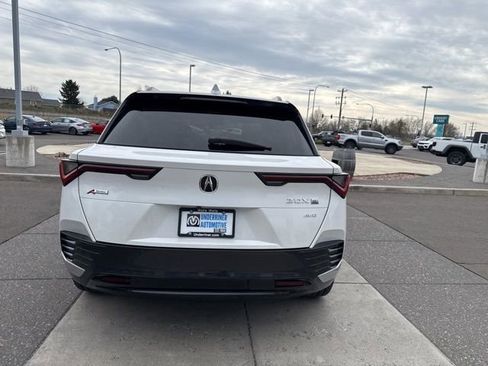 Used 2024 Acura ZDX A-Spec image 7