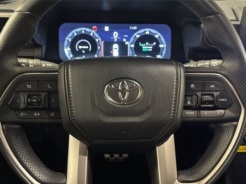 Used 2025 Toyota 4Runner TRD Sport AWD/4WD image 22