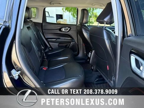 Used 2022 Jeep Compass Trailhawk AWD/4WD image 17