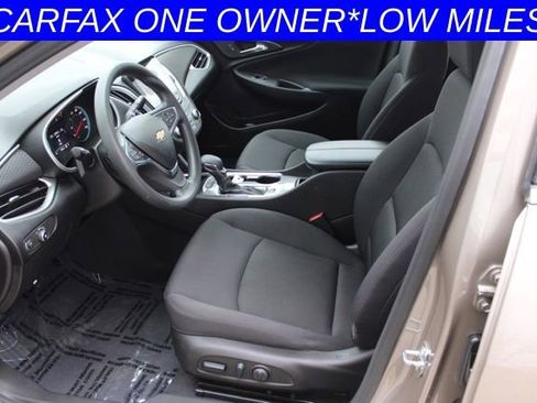 Used 2022 Chevrolet Malibu LT image 14