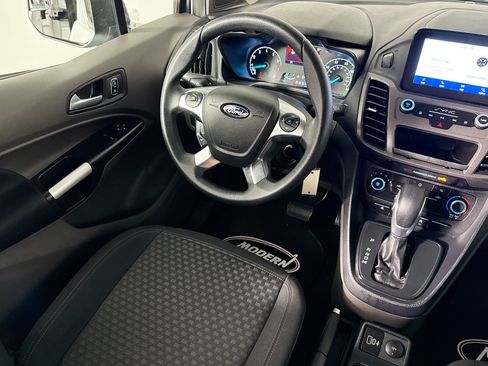 Used 2023 Ford Transit Connect XLT FWD image 31