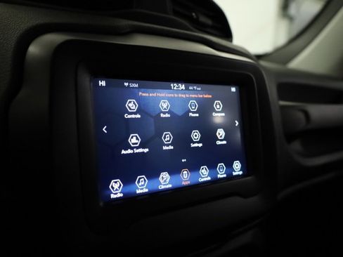 Used 2020 Jeep Renegade Limited image 20