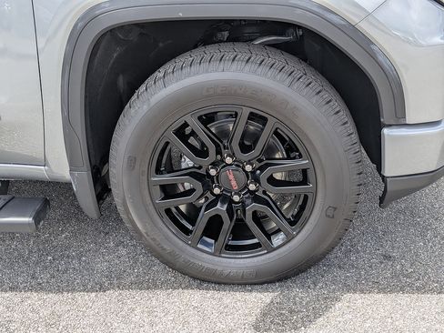 Certified 2026 GMC Sierra 1500 Elevation AWD/4WD image 10