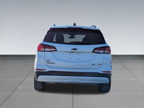 Used 2024 Chevrolet Equinox RS w/ RS Leather Package image 5