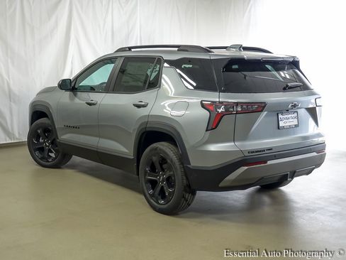 New 2026 Chevrolet Equinox LT image 8