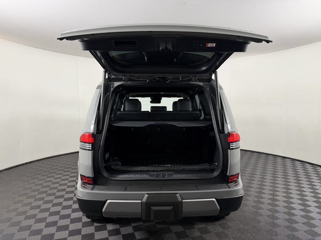 Used 2025 Lexus GX 550 AWD/4WD image 10