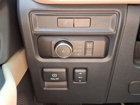 Used 2024 Ford Expedition Max Limited RWD image 29
