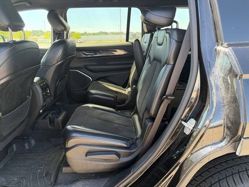 Used 2021 Jeep Grand Cherokee L Laredo AWD/4WD image 25