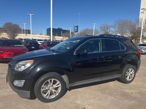 Used 2017 Chevrolet Equinox LT w/ Convenience Package image 1