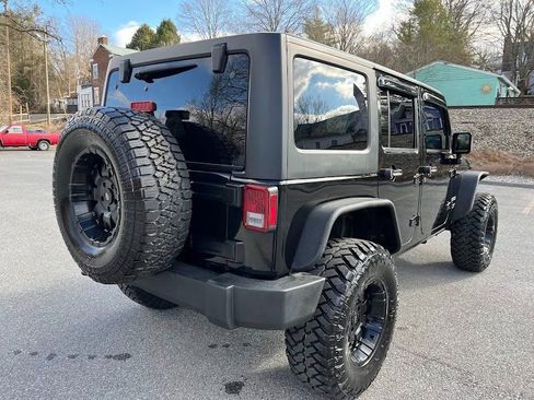 Used 2017 Jeep Wrangler Unlimited Sport w/ Quick Order Package 24S image 33