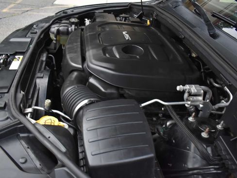 Used 2016 Dodge Durango Citadel w/ Premium Entertainment Group AWD/4WD image 28