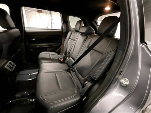 Used 2022 Mitsubishi Outlander SEL image 20