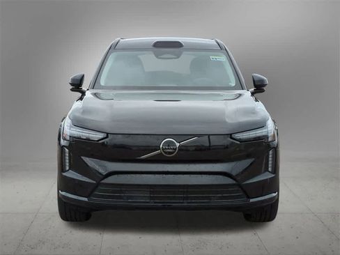 New 2025 Volvo EX90 Ultra image 9