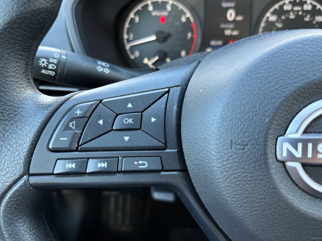 Used 2025 Nissan Altima 2.5 S FWD image 23