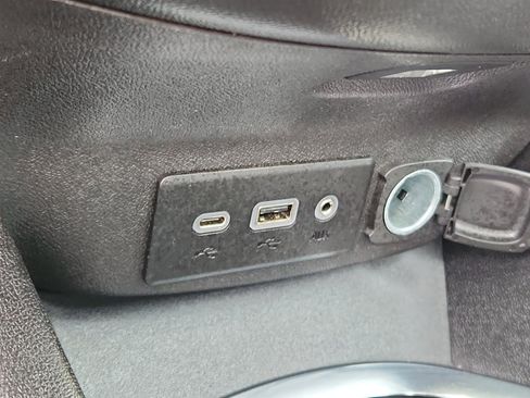 Used 2023 Chevrolet Malibu LT image 19