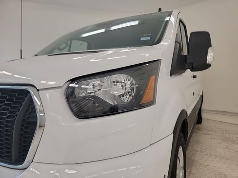 Used 2025 Ford Transit 350 XLT RWD image 9