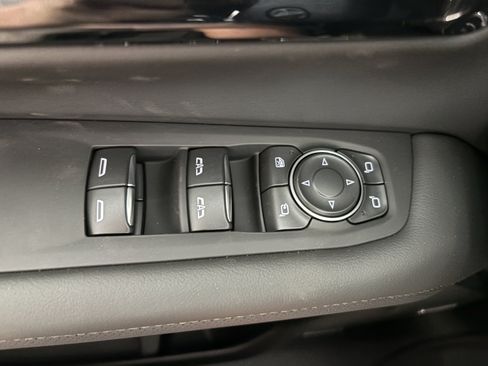 New 2026 Chevrolet Suburban High Country AWD/4WD image 12