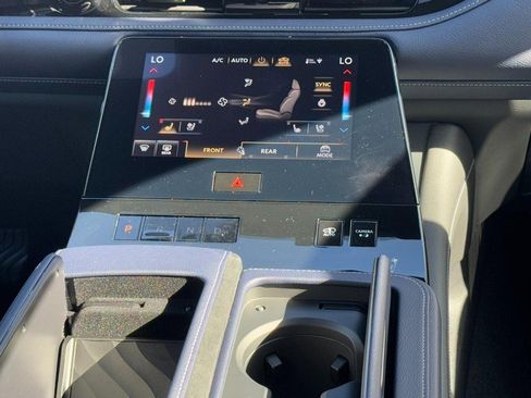 New 2026 INFINITI QX80 SPORT AWD w/ Sport Exterior Package image 9