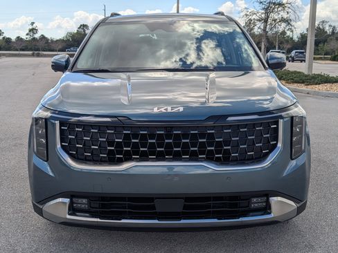 New 2026 Kia Carnival SX image 3