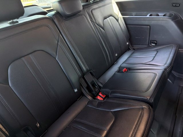 Used 2021 Ford Expedition Limited AWD/4WD image 16