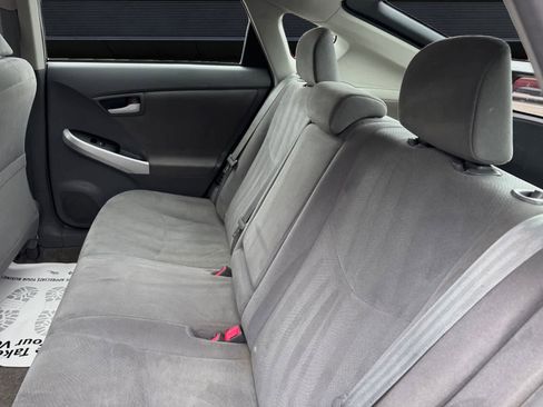 Used 2010 Toyota Prius Two FWD image 14