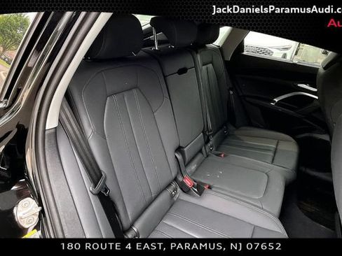 Used 2025 Audi Q5 Premium Plus w/ Premium Plus AWD/4WD image 19