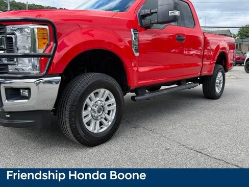 Used 2017 Ford F250 XLT w/ XLT Value Package AWD/4WD image 9