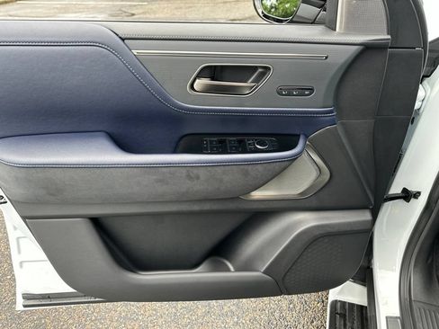 New 2027 INFINITI QX80 Sensory AWD/4WD image 38