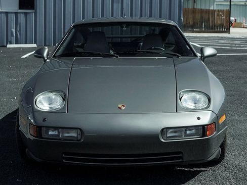Used 1988 Porsche 928 S4 RWD image 13