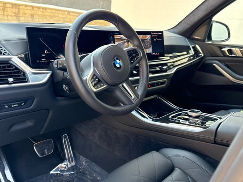 Certified 2026 BMW X5 M60i w/ Executive Package image 10