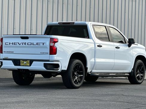 Used 2024 Chevrolet Silverado 1500 Custom w/ Turbomax Blackout Package image 4