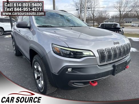 Used 2019 Jeep Cherokee Trailhawk AWD/4WD image 10