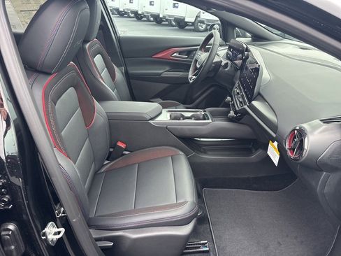 New 2026 Chevrolet Equinox EV RS image 49