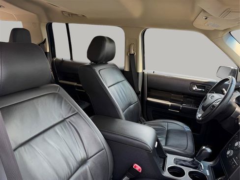 Used 2019 Ford Flex SEL w/ Equipment Group 202A FWD image 32