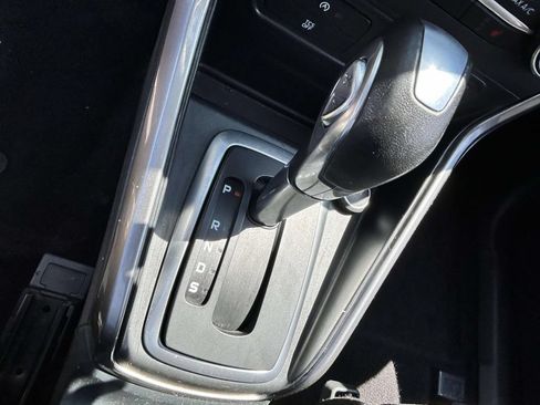 Used 2021 Ford EcoSport SE w/ SE Convenience Package FWD image 18