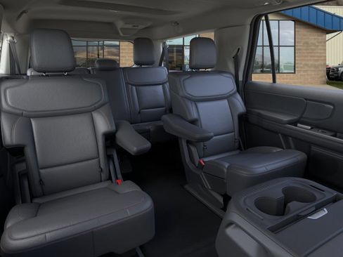 New 2026 Ford Expedition Max Active AWD/4WD image 12