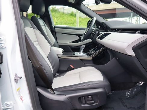 Used 2023 Land Rover Range Rover Evoque R-Dynamic SE AWD/4WD image 21