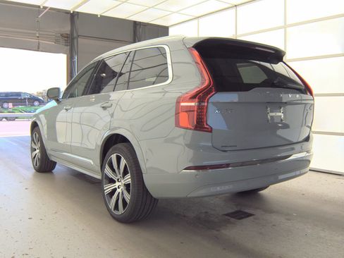 Used 2025 Volvo XC90 B6 Plus w/ Protection Package Premier AWD/4WD image 17