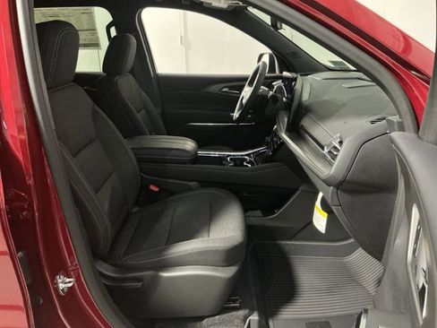 New 2026 Chevrolet Traverse LT w/ Enhanced Driving Package image 34