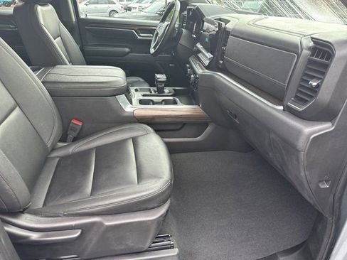 Used 2024 Chevrolet Silverado 1500 LT Trail Boss w/ LT Trail Boss Premium Package image 15