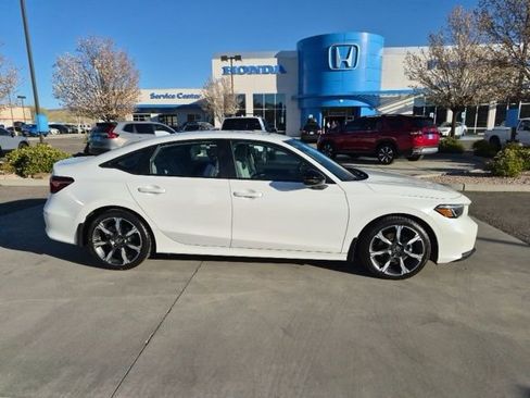 Certified 2025 Honda Civic Sport image 11