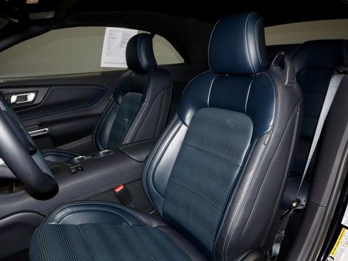 Certified 2025 Ford Mustang GT Premium image 25