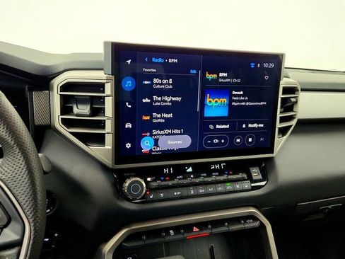 Used 2025 Toyota Tundra Limited image 17