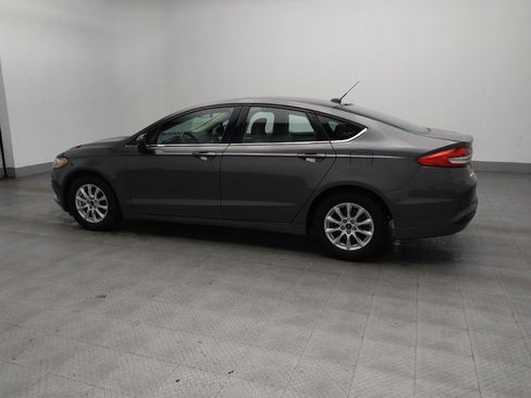 Used 2017 Ford Fusion S image 3
