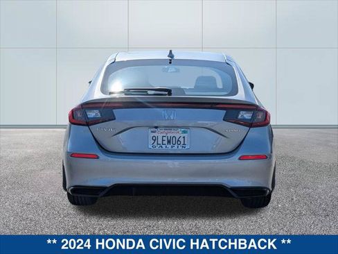 Used 2024 Honda Civic Sport image 4