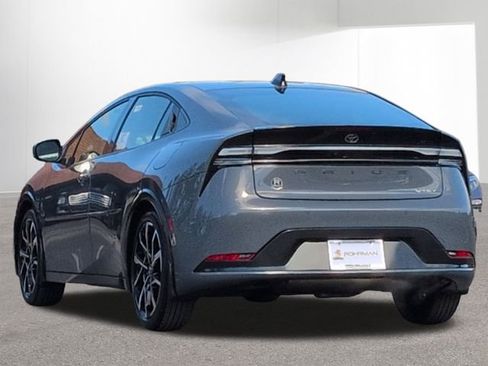 New 2026 Toyota Prius Plug-In Hybrid image 7