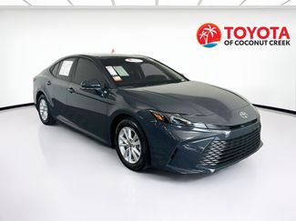 Used 2025 Toyota Camry LE FWD video 1